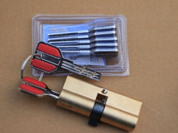 华安24小时上门开锁公司